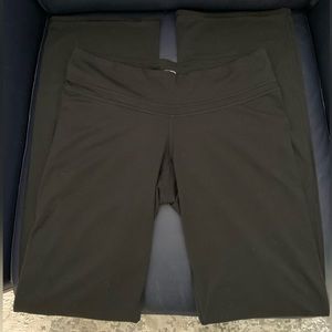 Champion activewear pants. black. size small. GUC